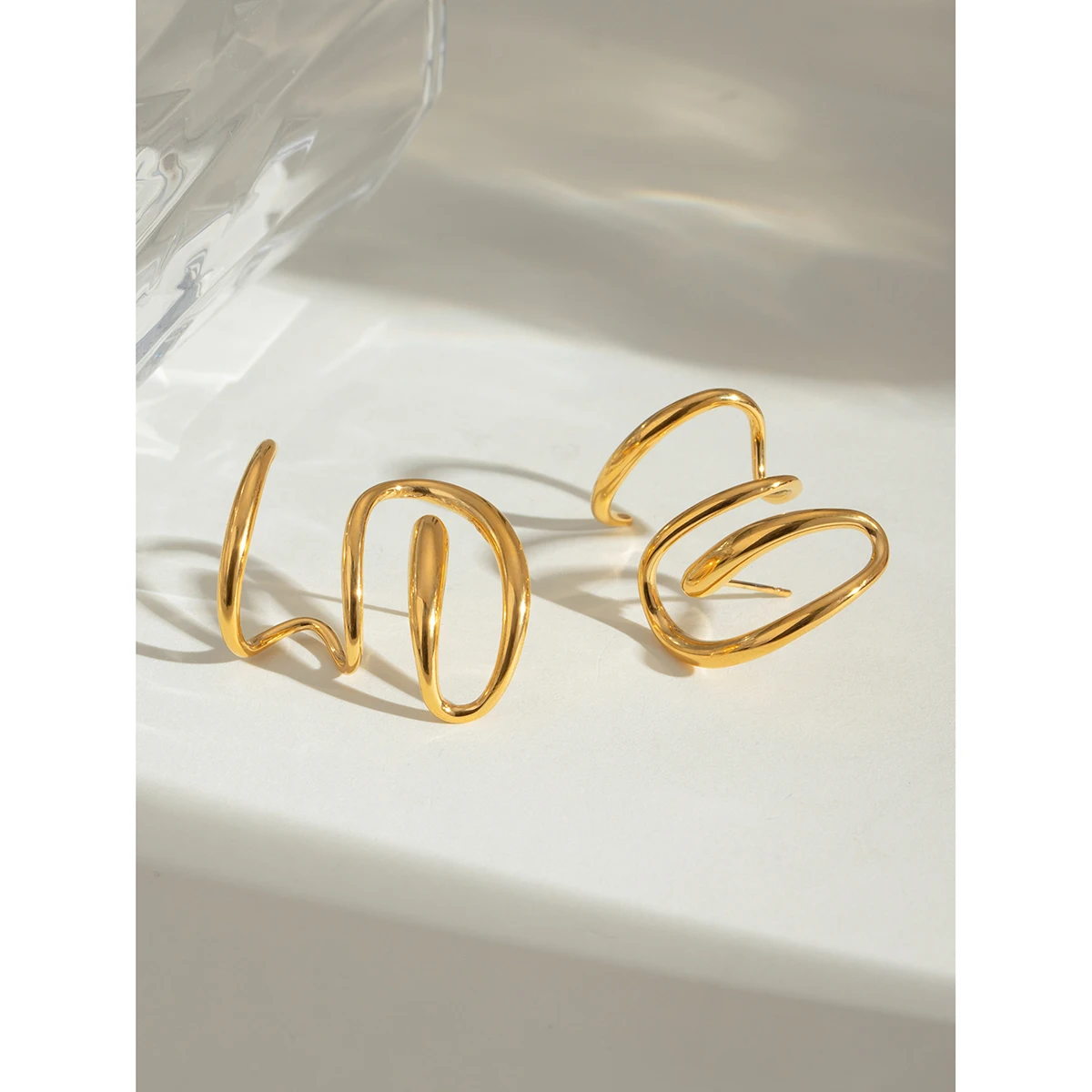 Минималистичные позолоченные серьги из нержавеющей стали 18 карат дизайн с