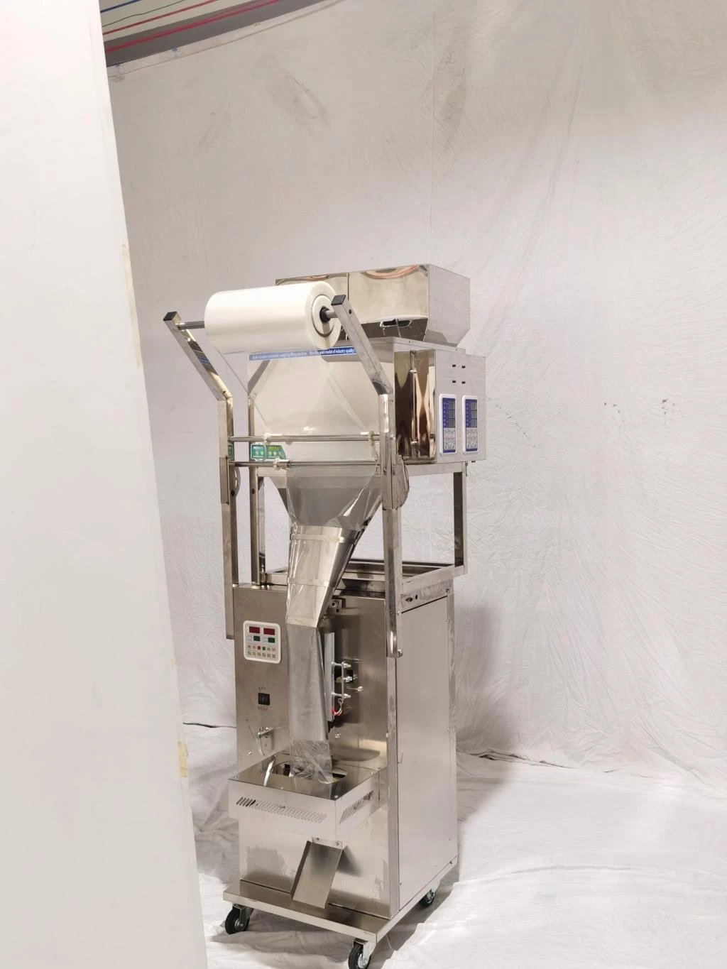 Упаковочная упаковка для пищевых продуктов многоголовочные весы взвешивания