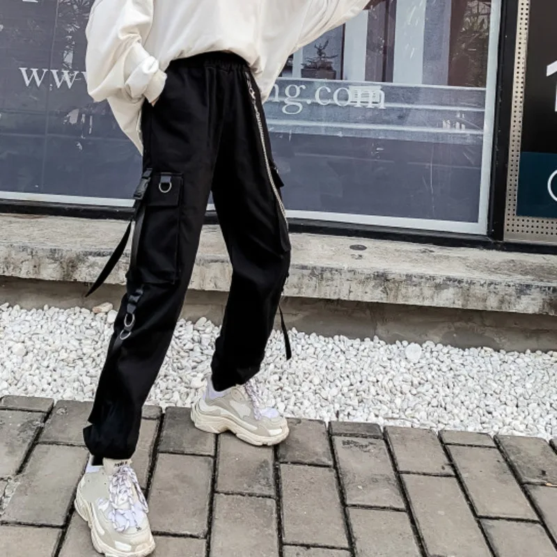 

Kio Women Pants Harajuku Chain Pockets Ankle Trousers High Waist Hip-hop Punk Black Streetwear Sweatpants