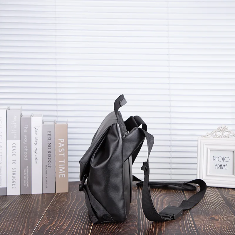 Сумка на плечо мужская водонепроницаемая мессенджер большой вместимости слинг