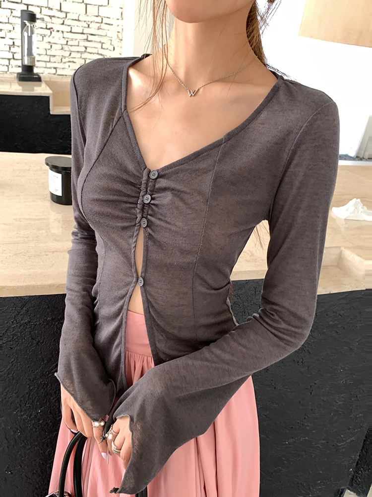 

Топ BOBOKATEER с длинным рукавом, женская футболка 2023 на пуговицах спереди с V-образным вырезом, Camiseta Mujer, однотонные повседневные футболки, женская одежда