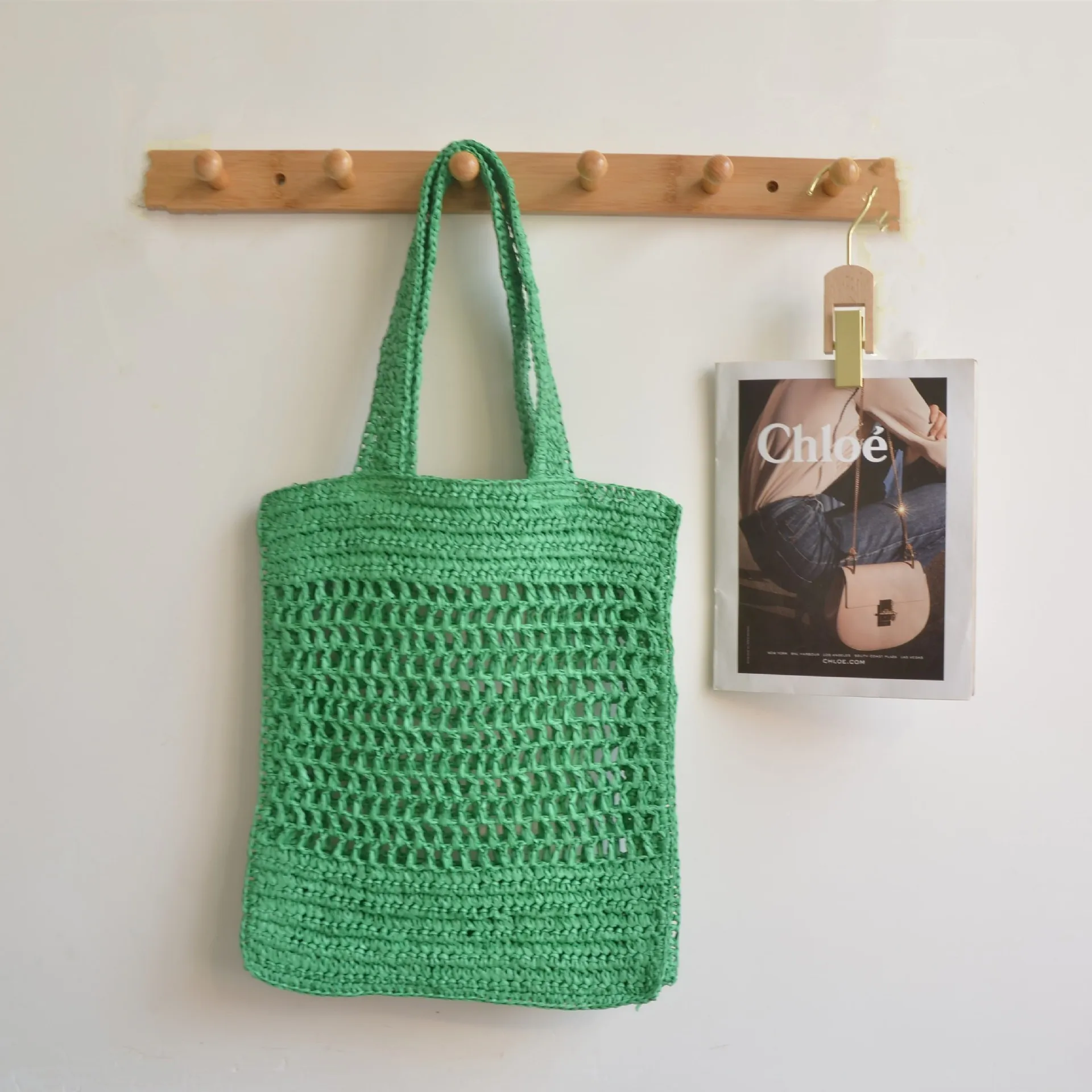 Colorful Hollow Shoulder Woven Bag for Women Fashionable Beach Handbag