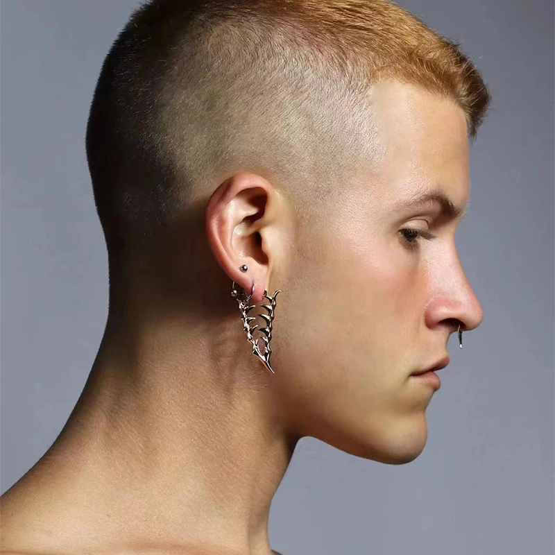 Новинка 2024 серёжки в стиле киберпанк женские и мужские ювелирные изделия