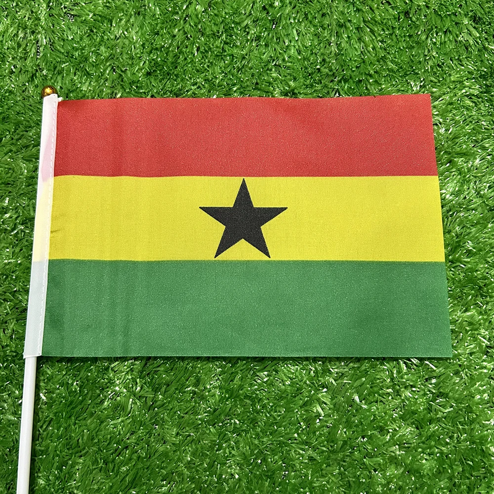 Фото SKY FLAG Ghana ручной флаг 10/20/50/100 шт. 21*14 см Ghana ручные размахивающие флаги с пластиковым жердом для спортивной активности домашний декор №4