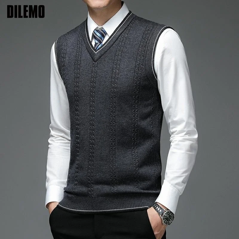 

New Autum Fashion Brand Solid 6% Wool Pullover Sweater V Neck Knit Vest Men Trendy Sleeveless Casual Top Quality Men Clothing