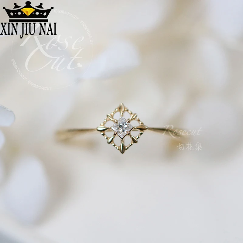 

Женское кольцо с квадратным вырезом и фианитом, 14 к