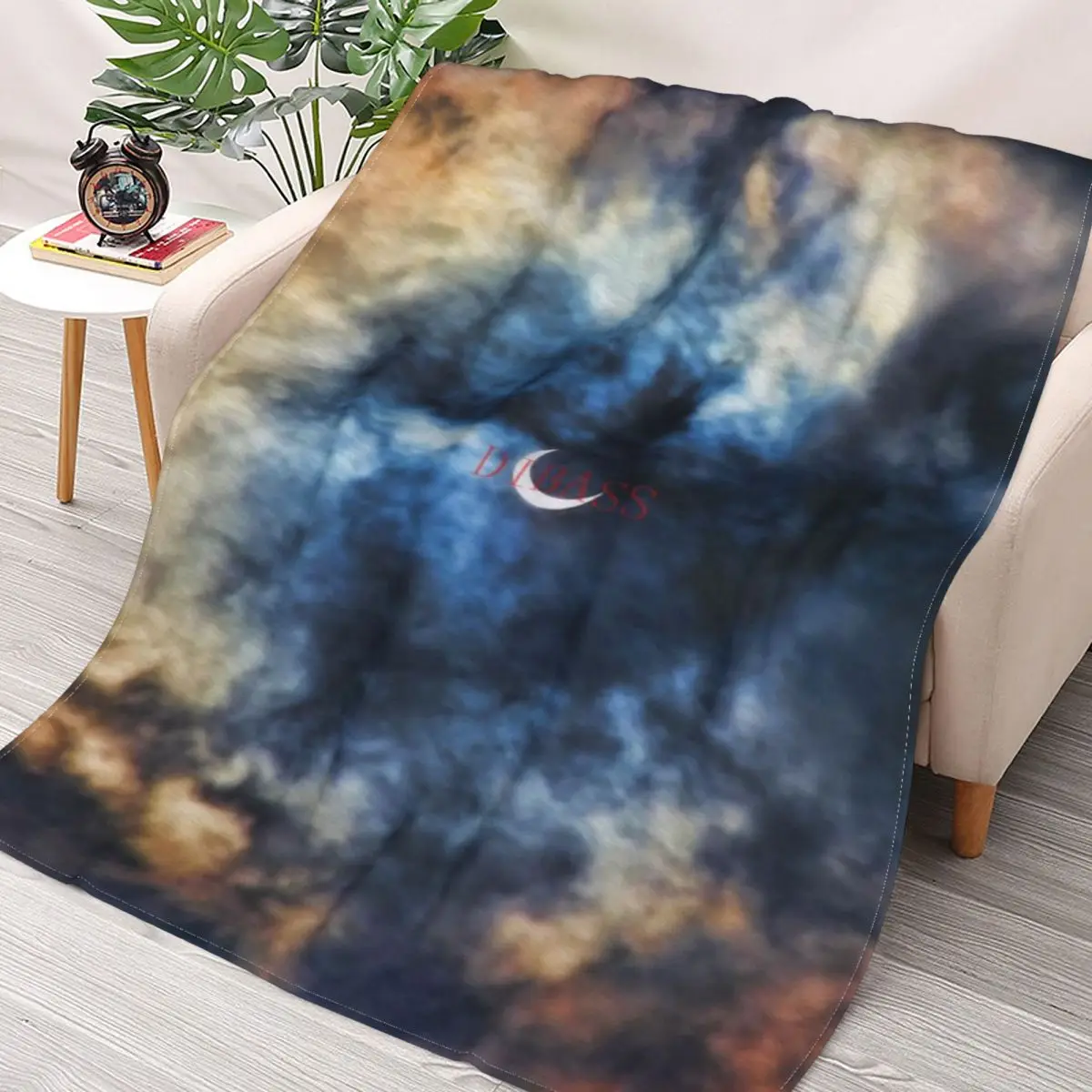 

Solar Eclipse 3D Printed Flannel Throw Blanket