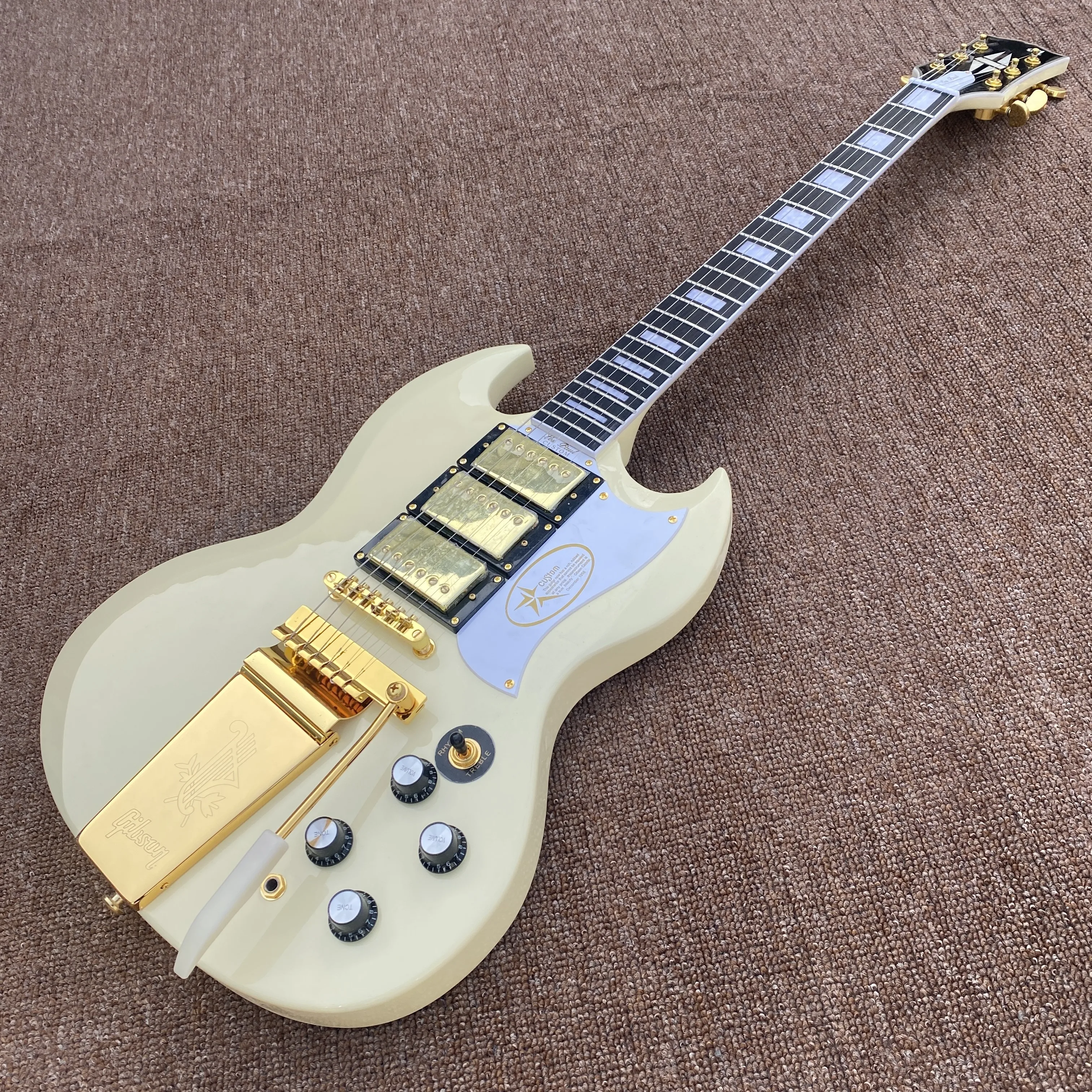 Электрогитара SG G400 кремовая белая золотая фурнитура три пикапа система