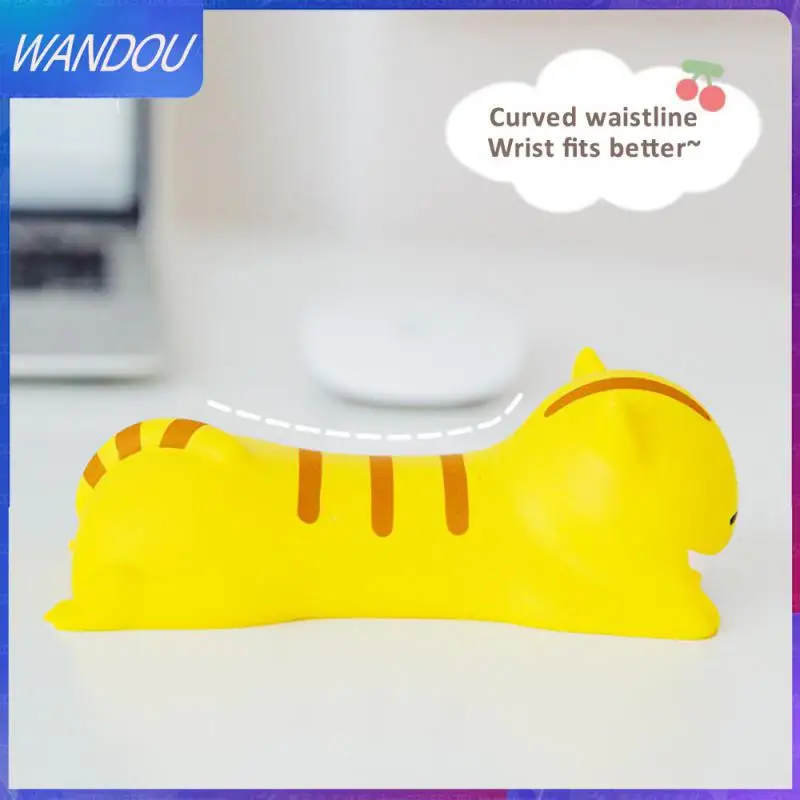 

Comfortable Gaming Desktop Pad Girl Wrist Protection Lovely Wrist Rest Mouse Pad Keyboards Portable Office Mousepad Pu Soft