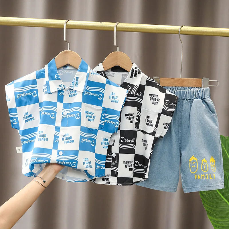 

Одежда для маленьких мальчиков, новинка 2022, модная повседневная детская одежда, комплект клетчатой одежды для мальчиков с коротким рукавом,...