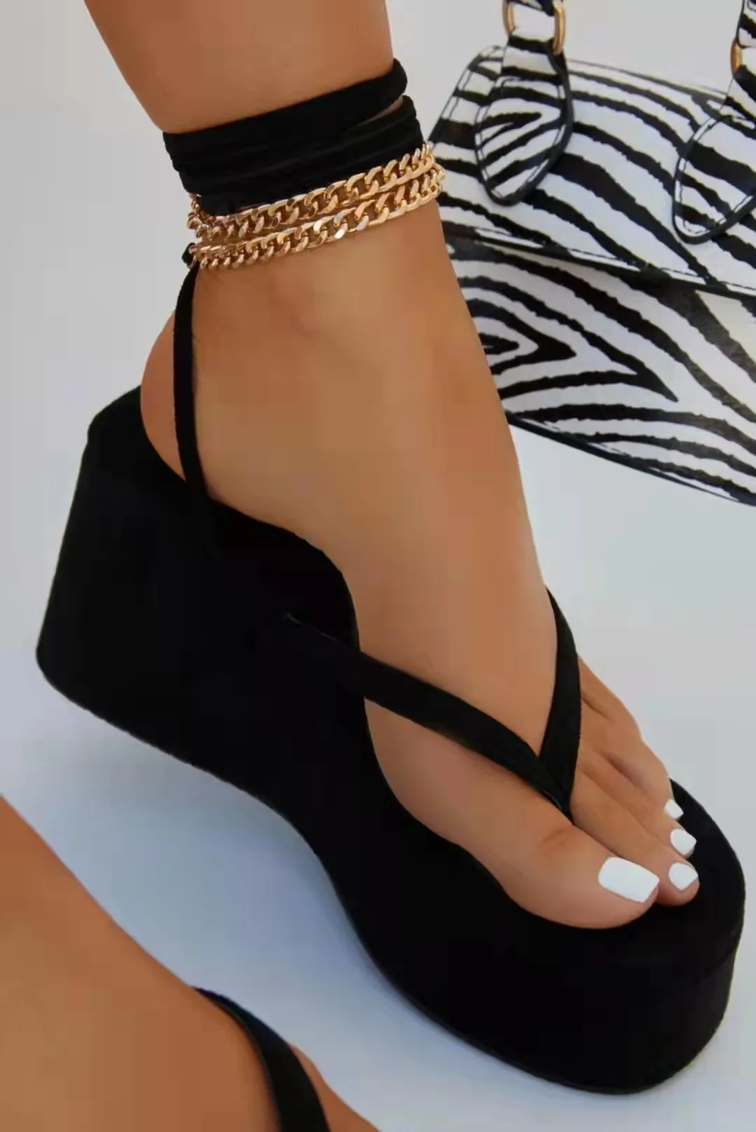

Large Size Women's Shoes Summer 2022 New Ladies Wear Twined Thick Soles Flip-flop Sandals Women Slippers Women