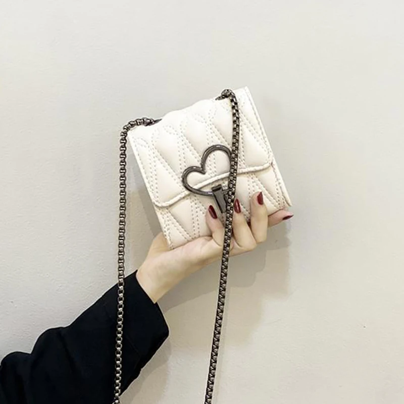 

MBTI Fashion Sewing Bolso Mujer 2022 Summer Women Shoulder Bags Heart Buckle PU Flap Crossbody Bags Mini Party Lipstick Bags