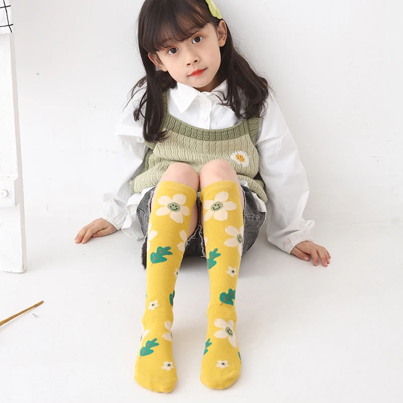 

Весна-осень, детские носки в стиле ретро для младенцев, дышащие длинные гольфы выше колена с вышивкой листьев, смайликов, подсолнухов