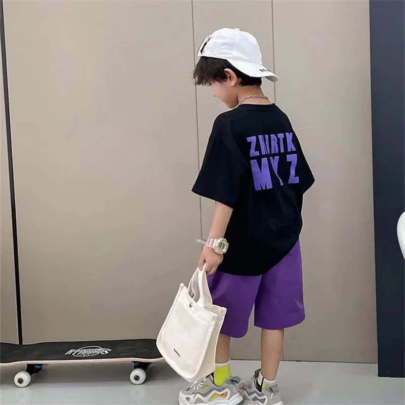 Рисунок 2 - Рубашки с коротким рукавом для мальчиков и девочек