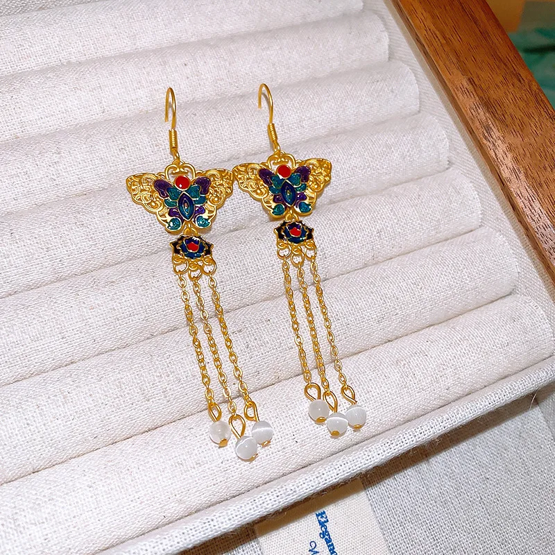 Женские серьги-подвески в виде бабочки с античным опалом