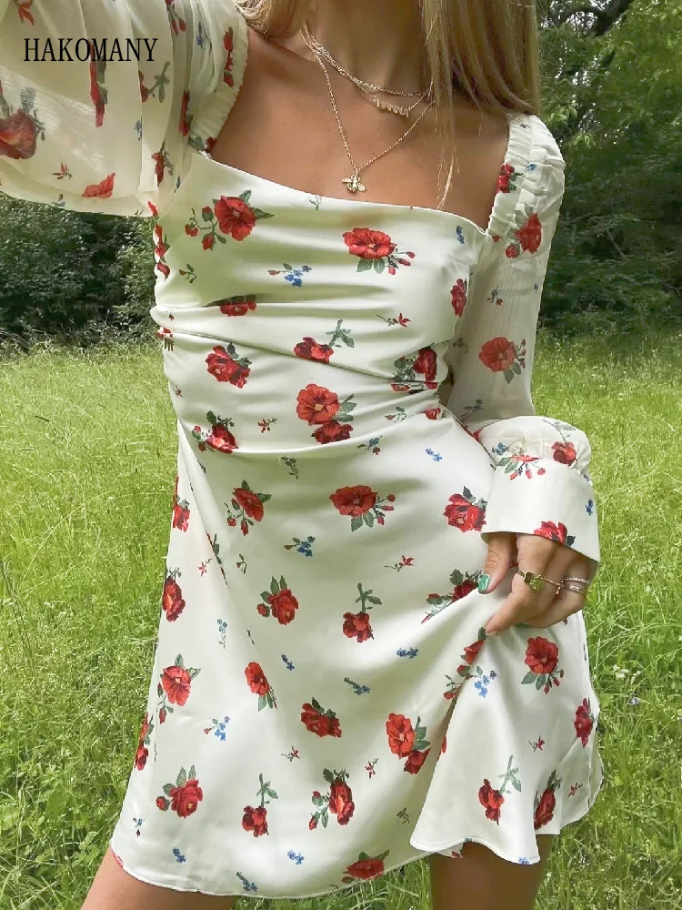 

Женское атласное мини-платье, белое платье во французском стиле с цветочным принтом красных роз и квадратным вырезом, с пышными рукавами, 2023