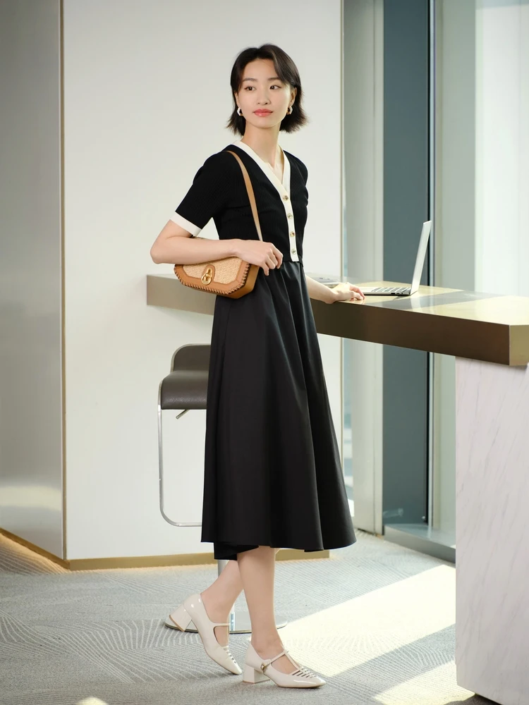 EP Yang Женская одежда Лоскутное трикотажное платье Slim fit Hepburn Sle Черное Осенняя 2024