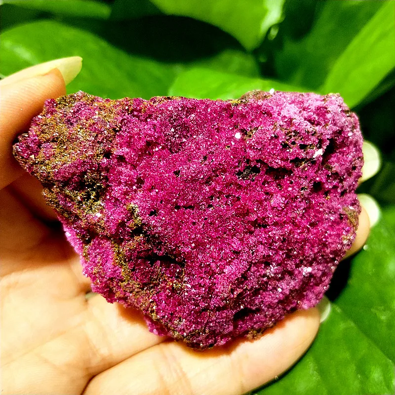 

Нефрит и медь, сырая руда, EBET