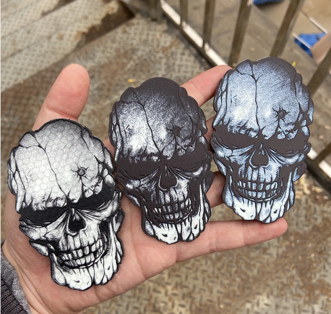 

Skull Head STEEL FLAME WAR Series "Strong" Luminous Patches Tactical Embroidery PVC UV Badge Original Stickers For Clothing