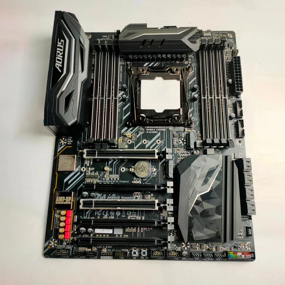 Материнская плата X299 AORUS игровая 3 для Gigabyte с поддержкой процессоров Core X-Series DDR4 LGA2066 256 ГБ ATX Материнская плата X299 AORUS игровая 3 для Gigabyte с поддержкой процессоров Core X-Series DDR4 LGA2066 256 ГБ ATX