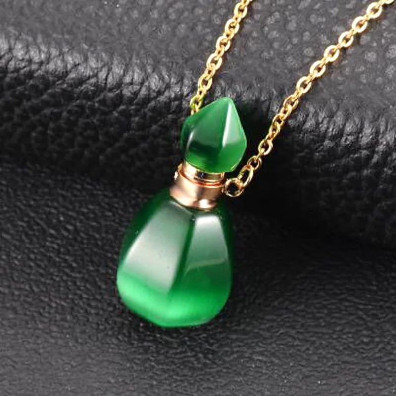 Ожерелье тигровый глаз с синим/зеленым кристаллом кошачий из натурального камня