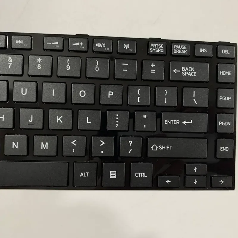 Фото Клавиатура для ноутбуков Toshiba L40Dt-A, L40t, L40t-A, L45, L45-A (США) №4