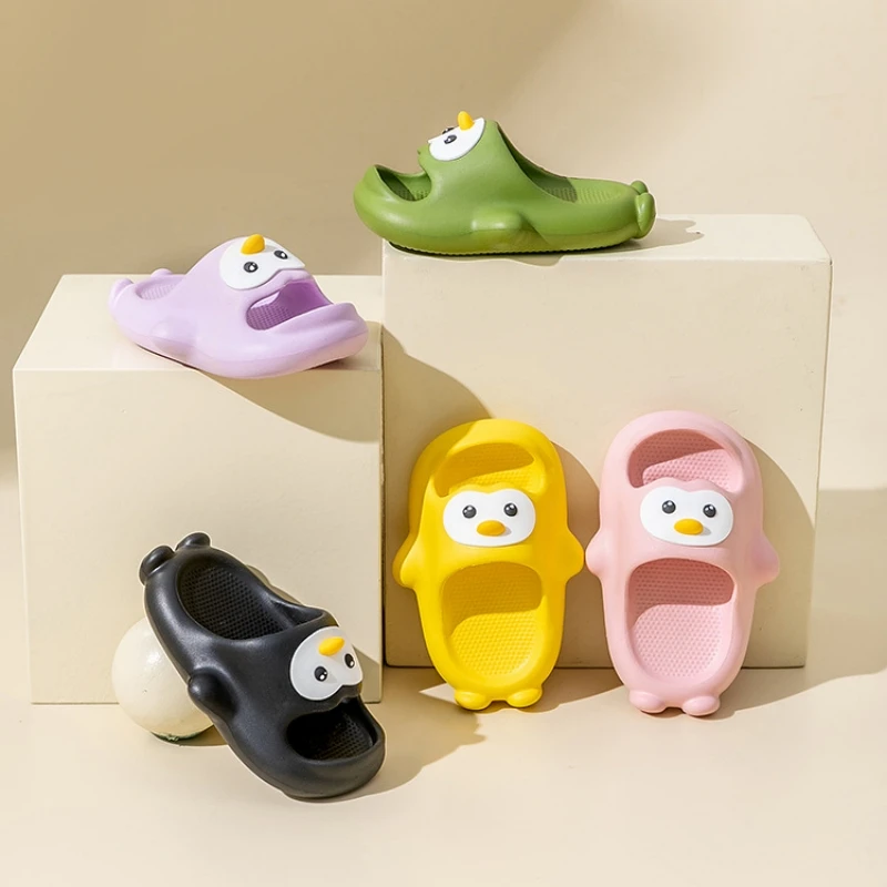 

pantuflas 23 Bathing Slippers Summer Parent-child Home Outside Wearing Children Shoes Anti Slip Boys and Girls Cute Baby Sandals