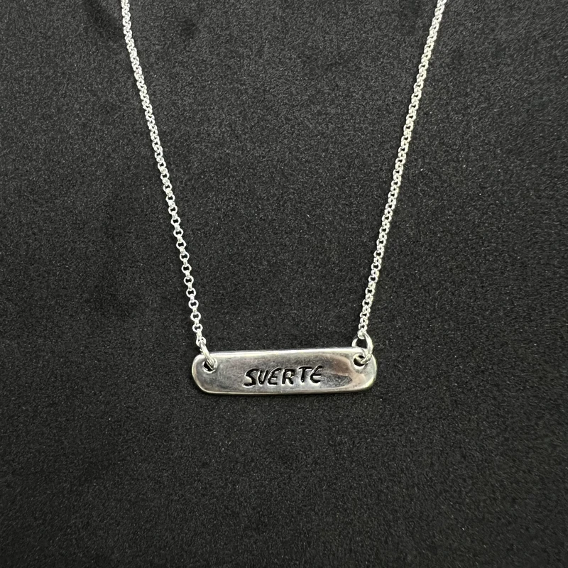 

Женское высококачественное ювелирное изделие, модная Серебряная длинная полоса, элегантная и яркая