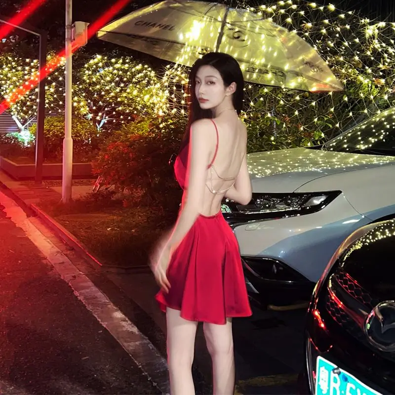 

Sexy backless dress woman 2023 summer new gentle temperament celebrity light luxury evening dress slip skirt ins