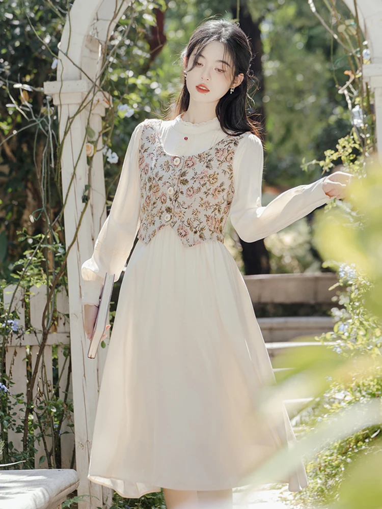 

Summer new women's retro floral vest apricot long-sleeved dress temperament artistic girls long dress set