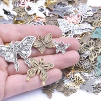 3050100pcs mix butterfly moth four tone pendant antique bronze rose gold color cutout insect animal charm for making jewelry
