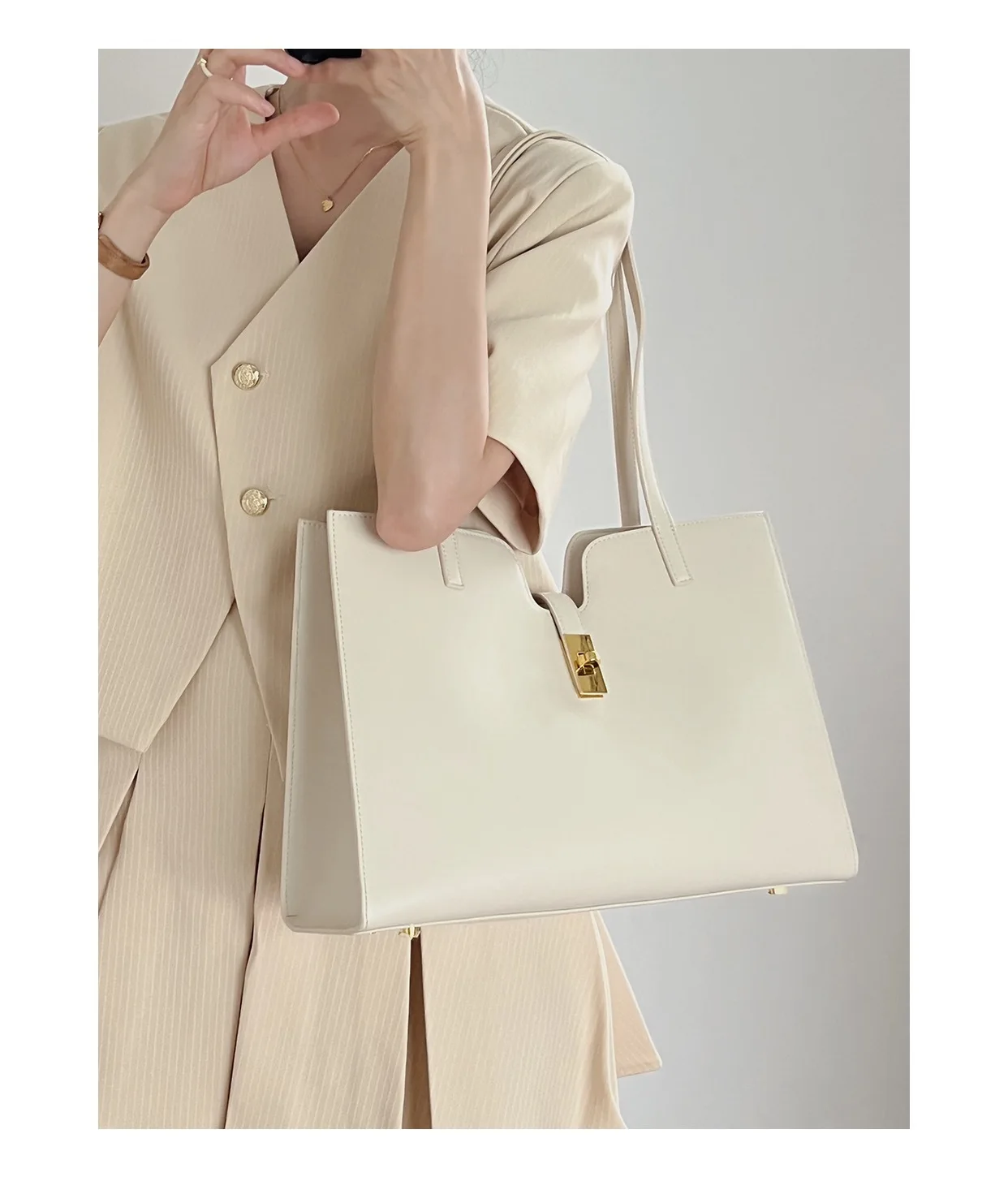 Cowhide tote bag female casual commuter bag hundred with large capacity briefcase ins wind single shoulder armpit handbag