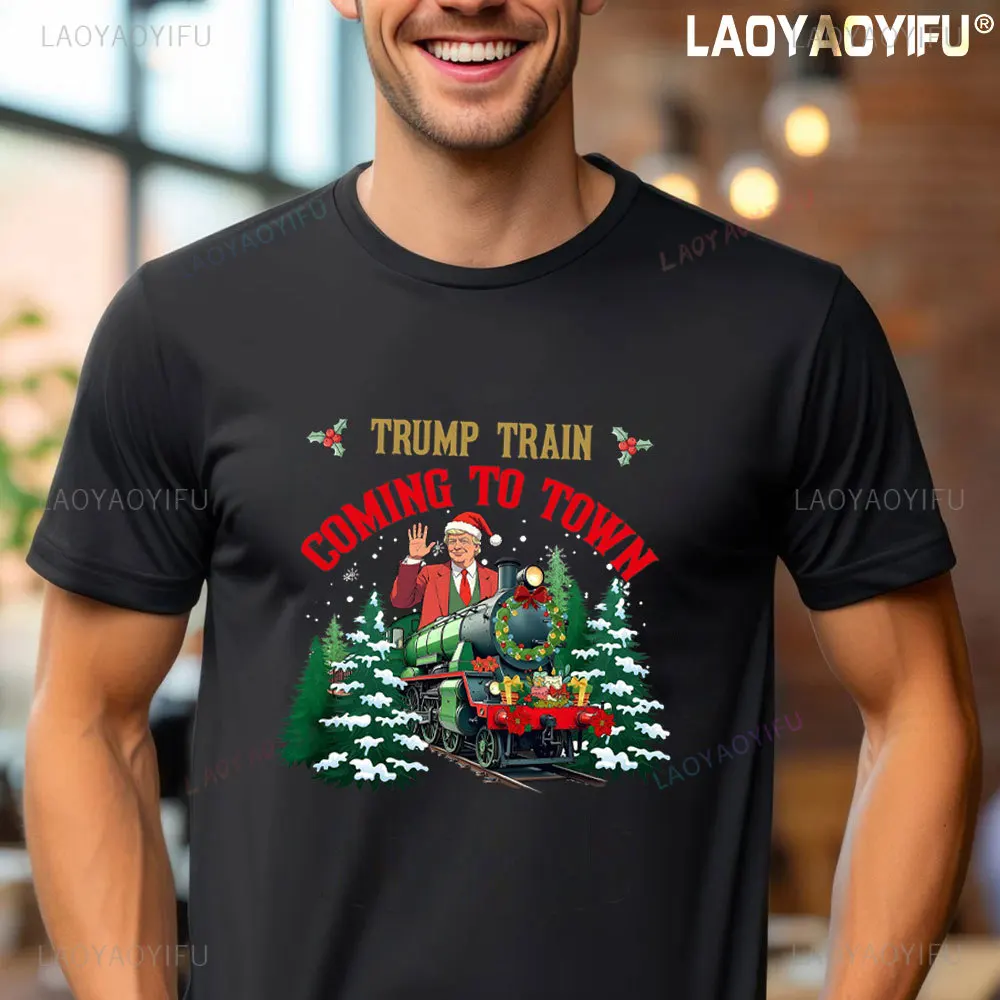Трамп Поезд Coming To Town I'll Be Home for Christmas Женская футболка с принтом Trump Won Make America Great