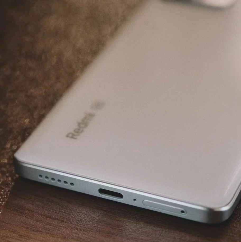 Рисунок 3 - Смартфон Xiaomi Redmi Note 12 Pro +