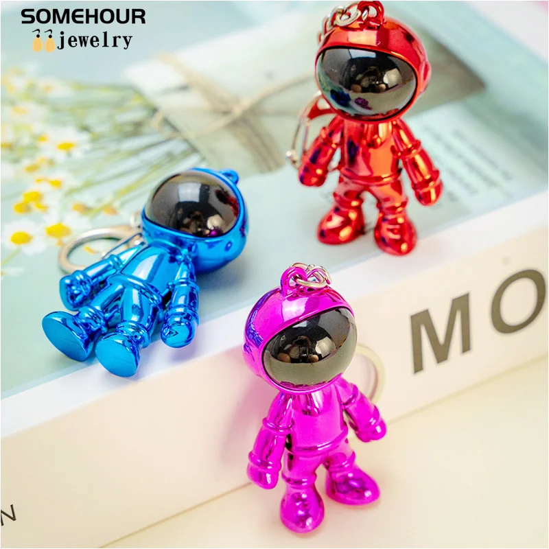 Брелок для ключей объемный астронавт Космический робот-космический человек