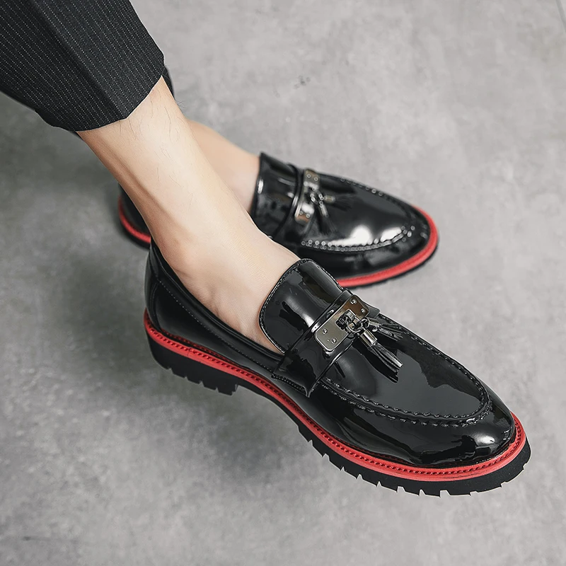 

Patent Leather Mens Shoes Luxury Brand 2022 Casual Slip on Formal Loafers Men Moccasins Italian Black Male Driving Dress Shoes