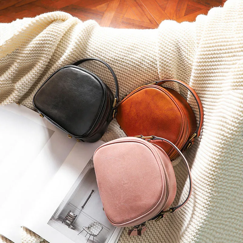 

Роскошная сумка 2023 летняя сумка-мессенджер Корейская версия Универсальная кожаная сумочка простая маленькая круглая сумочка в стиле ретро для женщин