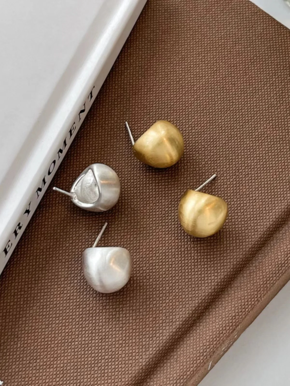 High Quali ~ Exquisite Matte Frosted Small Puff Stud Earrings Women Golden Commuter Versatile Design High-Grade Te...