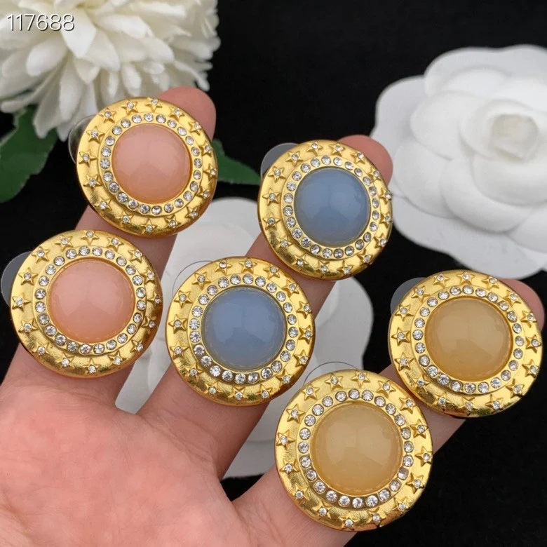 

European and American popular round diamond natural stone earrings