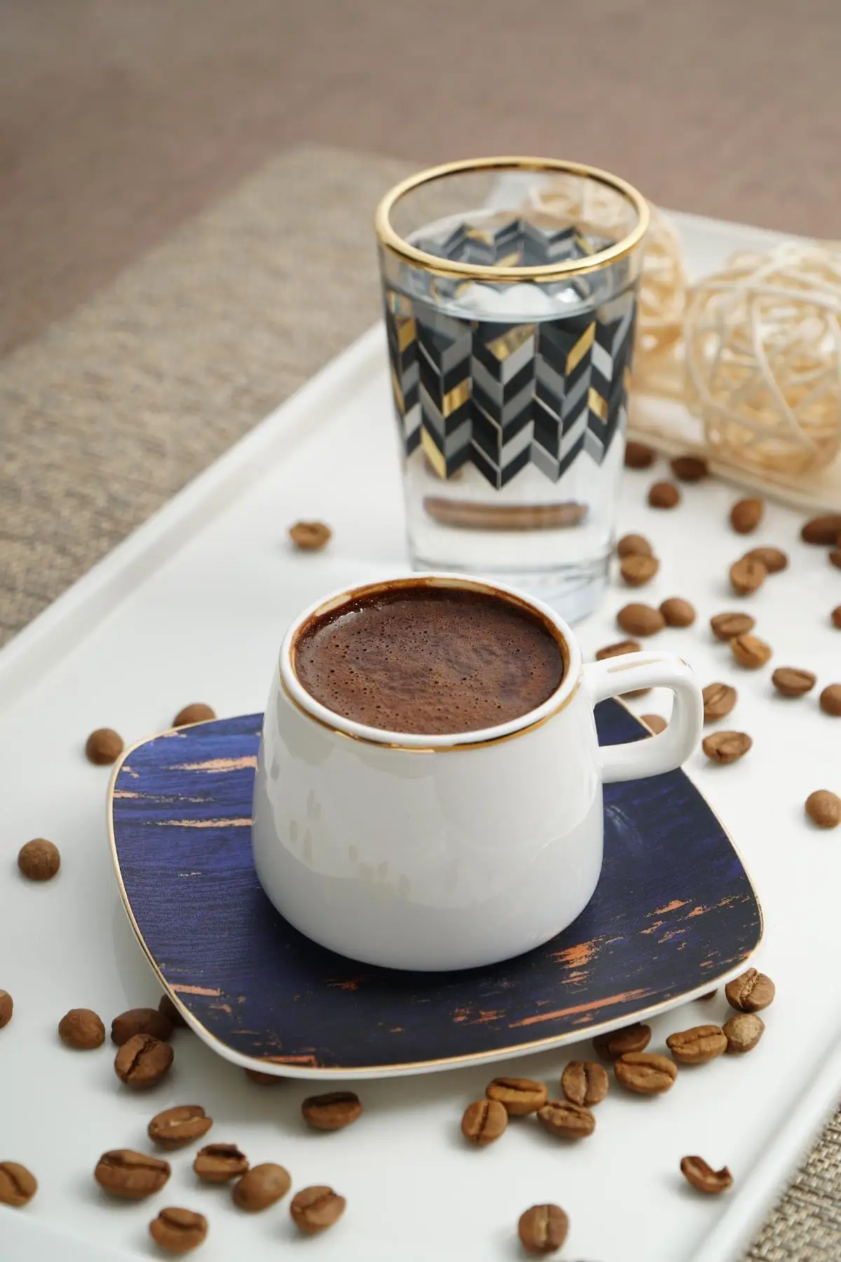 Набор фарфоровых кофейных чашек Lilan 6'