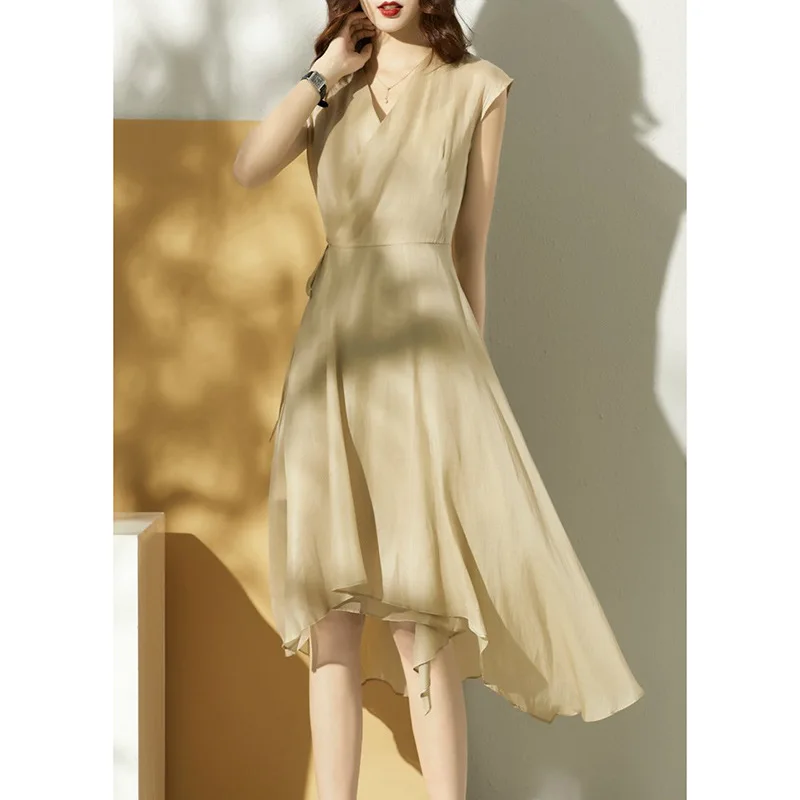 

Maternity dresses women's V-neck short-sleeved long skirts White