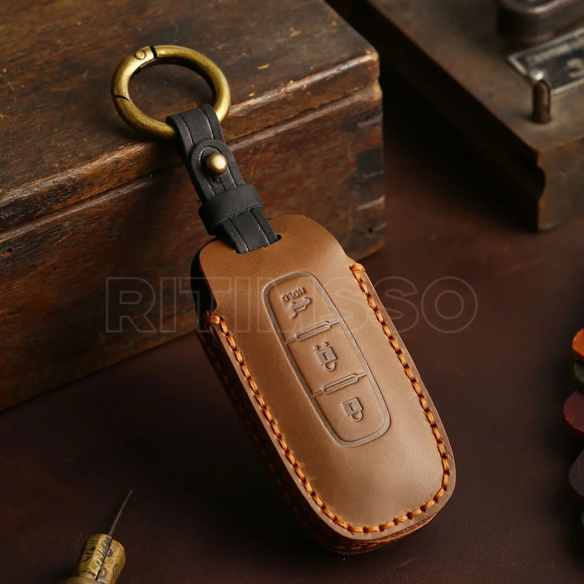 

Handmade Leather Car Remote Key Fob Case Cover for Nissan Qashqai Altima 2022