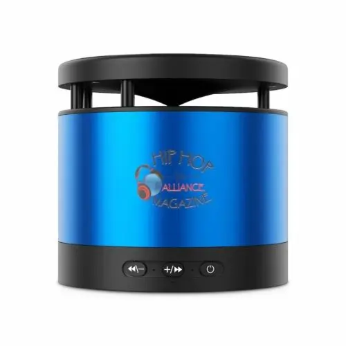 

Металлический Bluetooth-динамик и беспроводная зарядная площадка