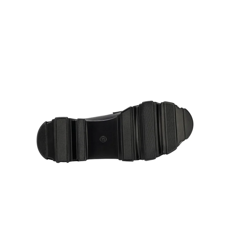 New Women's Light Leather Loafer Shoes Round Toe Thick Bottom British Style Metal Buckle Women's Single Shoes