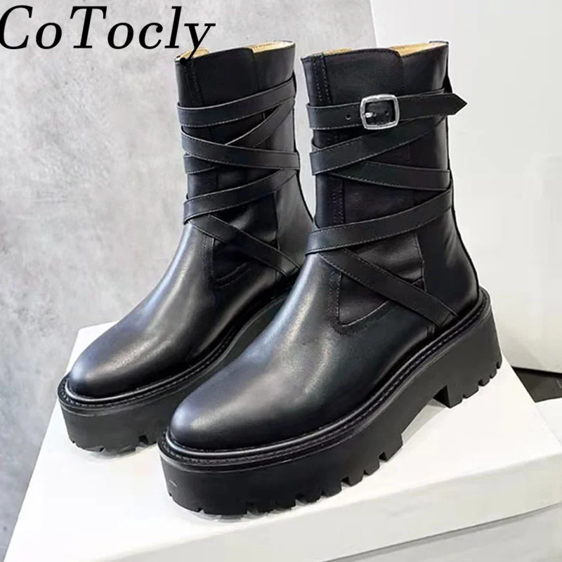 

Ботинки женские короткие на толстой подошве, натуральная кожа, до середины икры, повседневная обувь на плоской подошве, цвет черный/коричне...