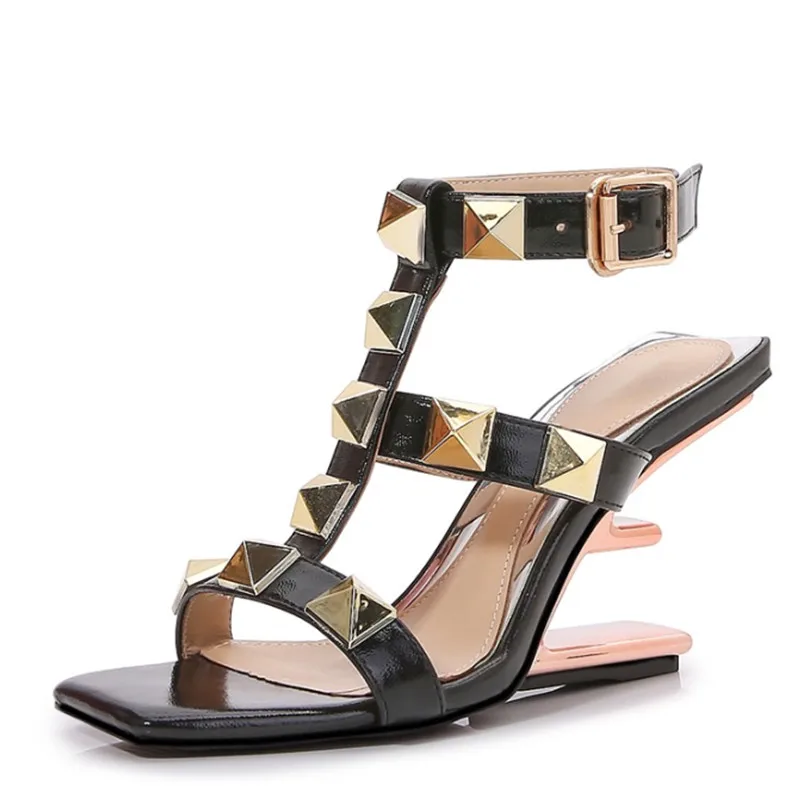 2023 European and American Summer New Slope Heel Thick Sole Slippers Fashion Show Banquet Party Women's High Heel Sandals