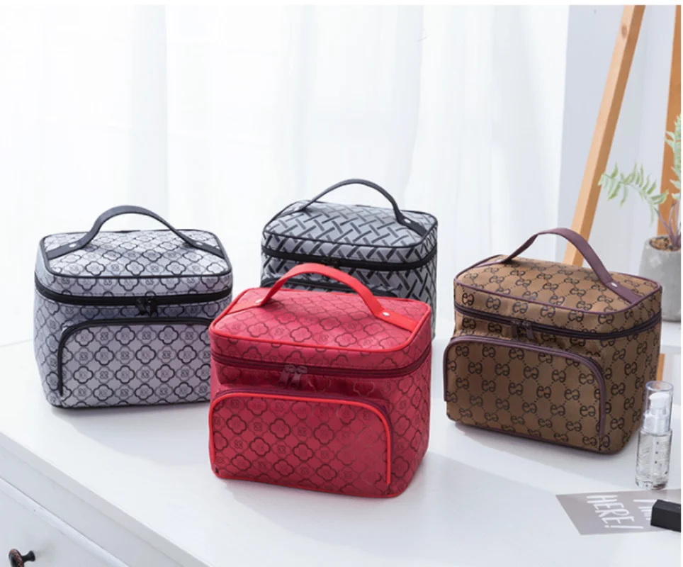 

Zippered Portable Toiletry Bag Travel Cosmetic Bag Storage Bag Large Capacity Handheld Women's Cosmetic Case