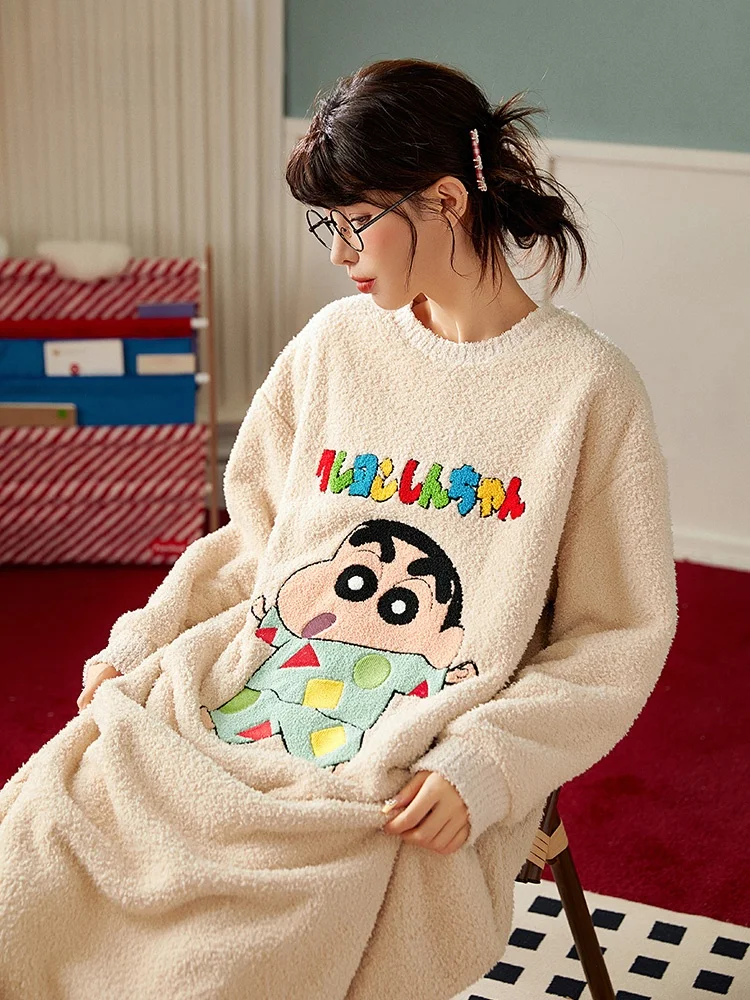 Gong Die [Тип хранения тепла] Crayon Xiaoxin осенне-зимняя бархатная пижама с рисовым зерном