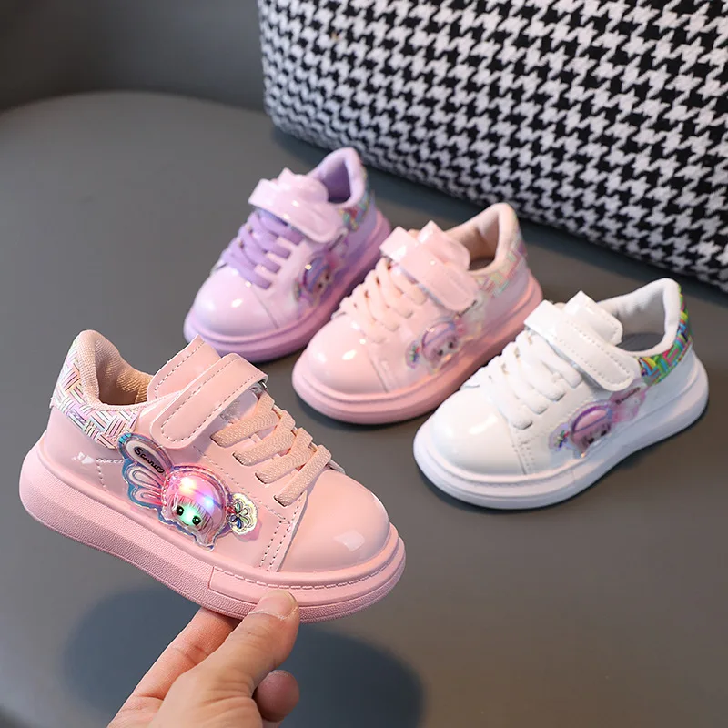 Fashion Hot Sales New Cartoon Children Casual Shoes Glowing Beautiful Cute Kids Sneakers Leisure Girls Shoes Toddlers