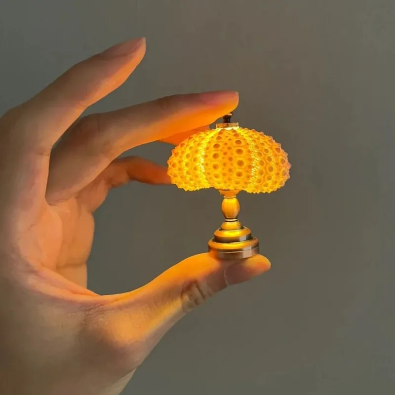

DIY Handmade Yayoi Kusama Pumpkin Night Light Creative Pumpkin Sea Urchin Decorative Light Ornaments Artistic Crafts Home Decor